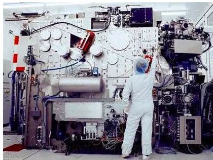 光刻機：半導(dǎo)體工業(yè)最耀眼的明珠